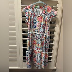 Worn once. Comfy summer dress!